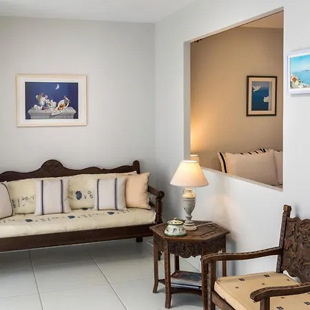 Sea View Apartment *