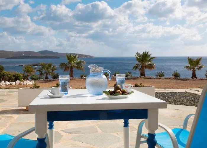 Sea View Finikas (Syros)